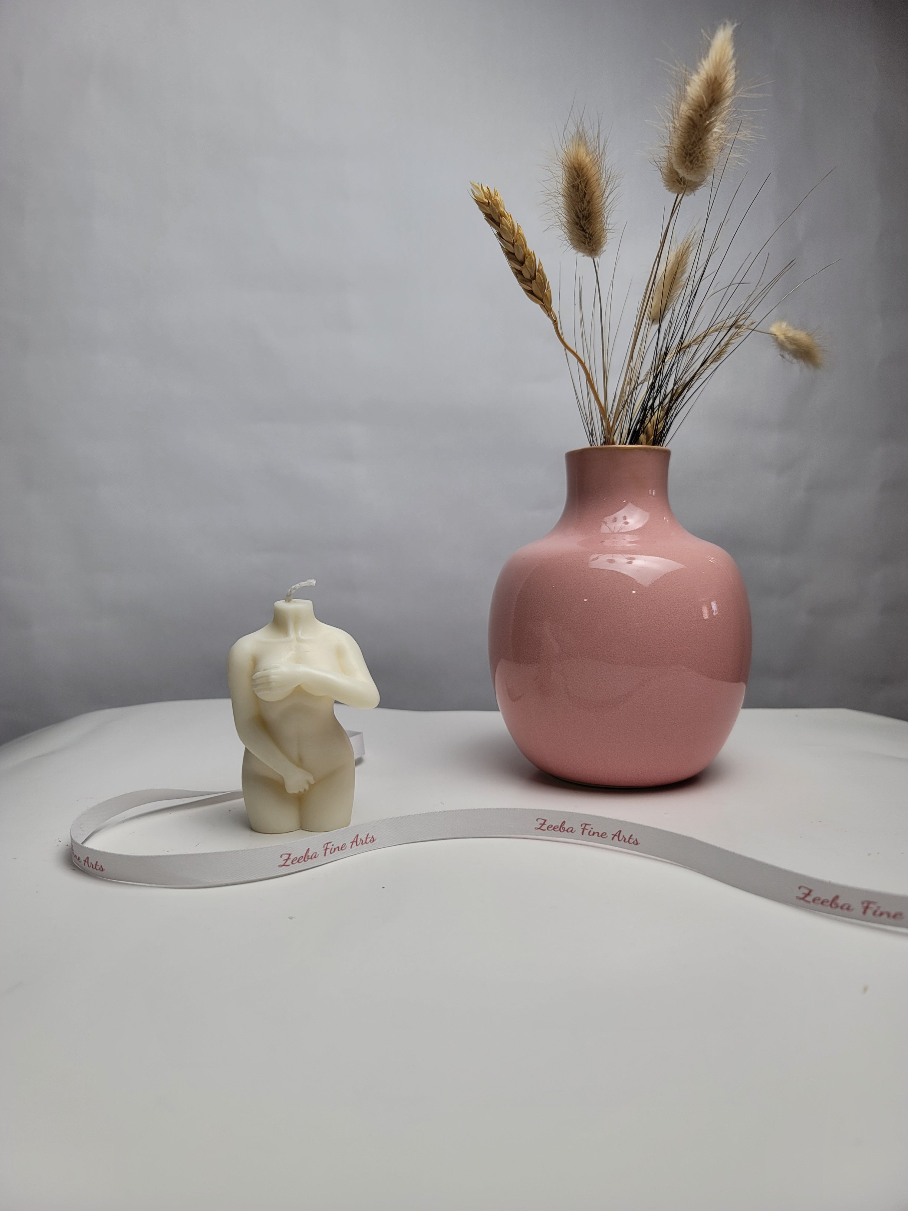 Lucrecia Mini